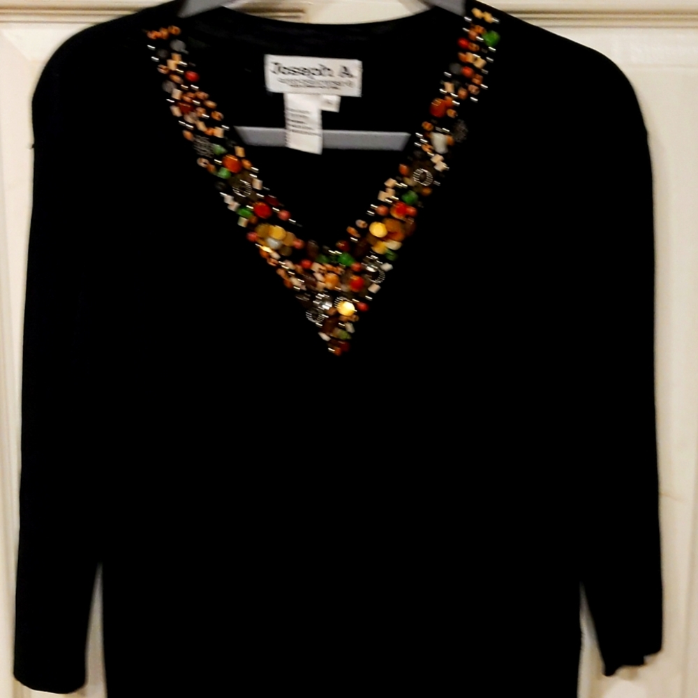Vintage Joseph A long sleeve shirt embellished V neck